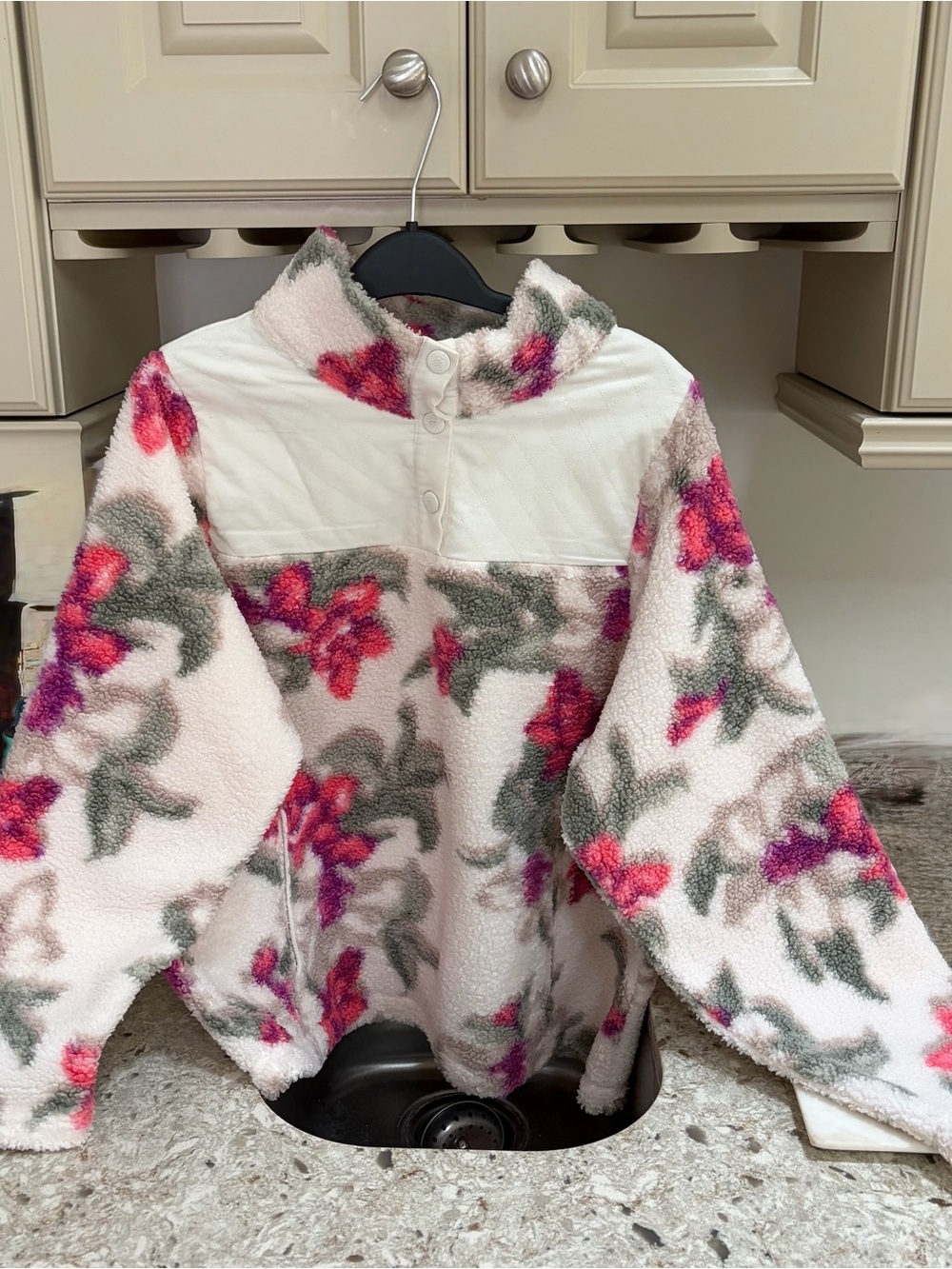 Tommy Bahama Plush Floral Fleece Pullover Jacket - Pink Floral 3/4 snap closure